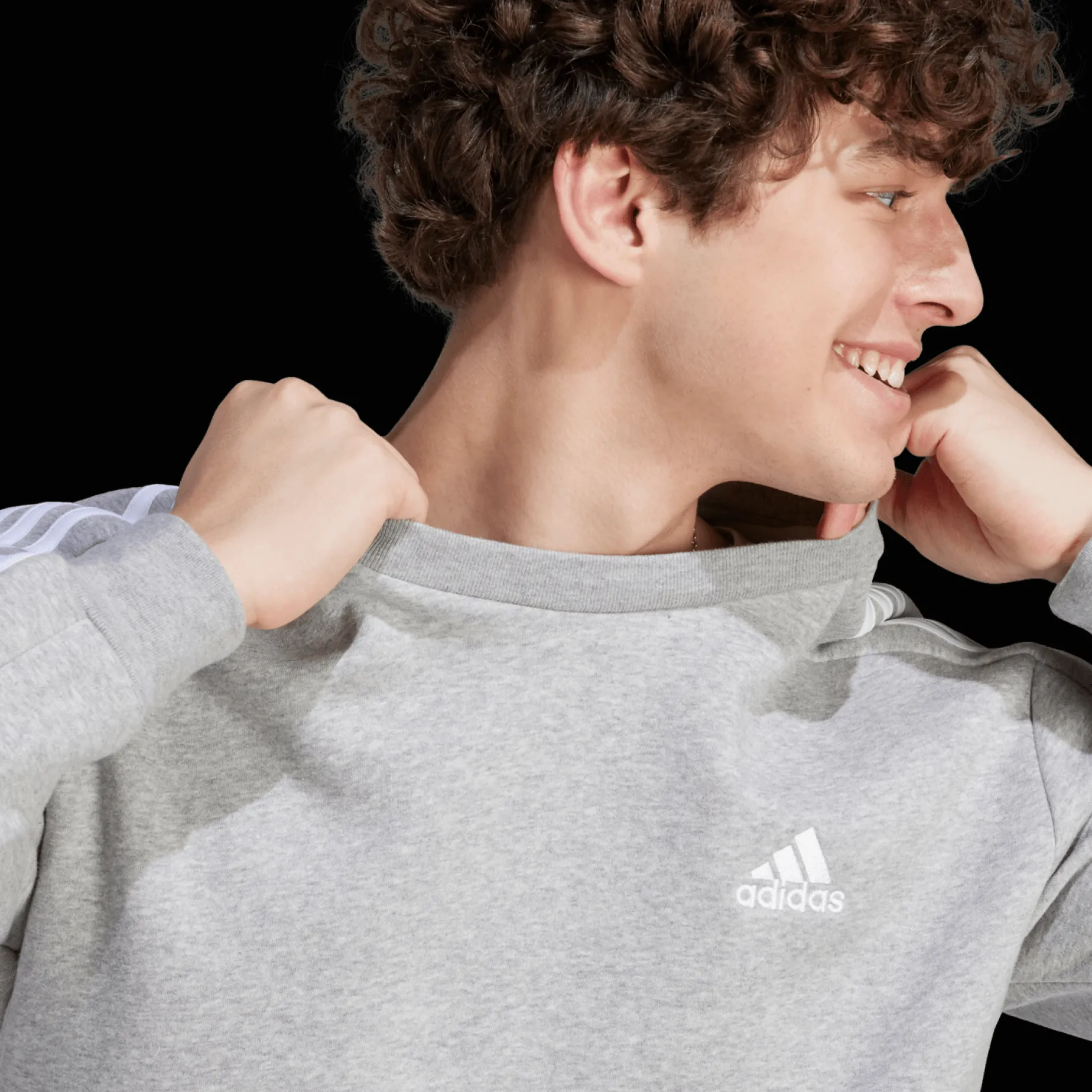 Essentials Fleece 3-Stripes Sweatshirt, collegegenser, herre - Hettegenser - Essentials Fleece 3-Stripes Sweatshirt, collegegenser, herre