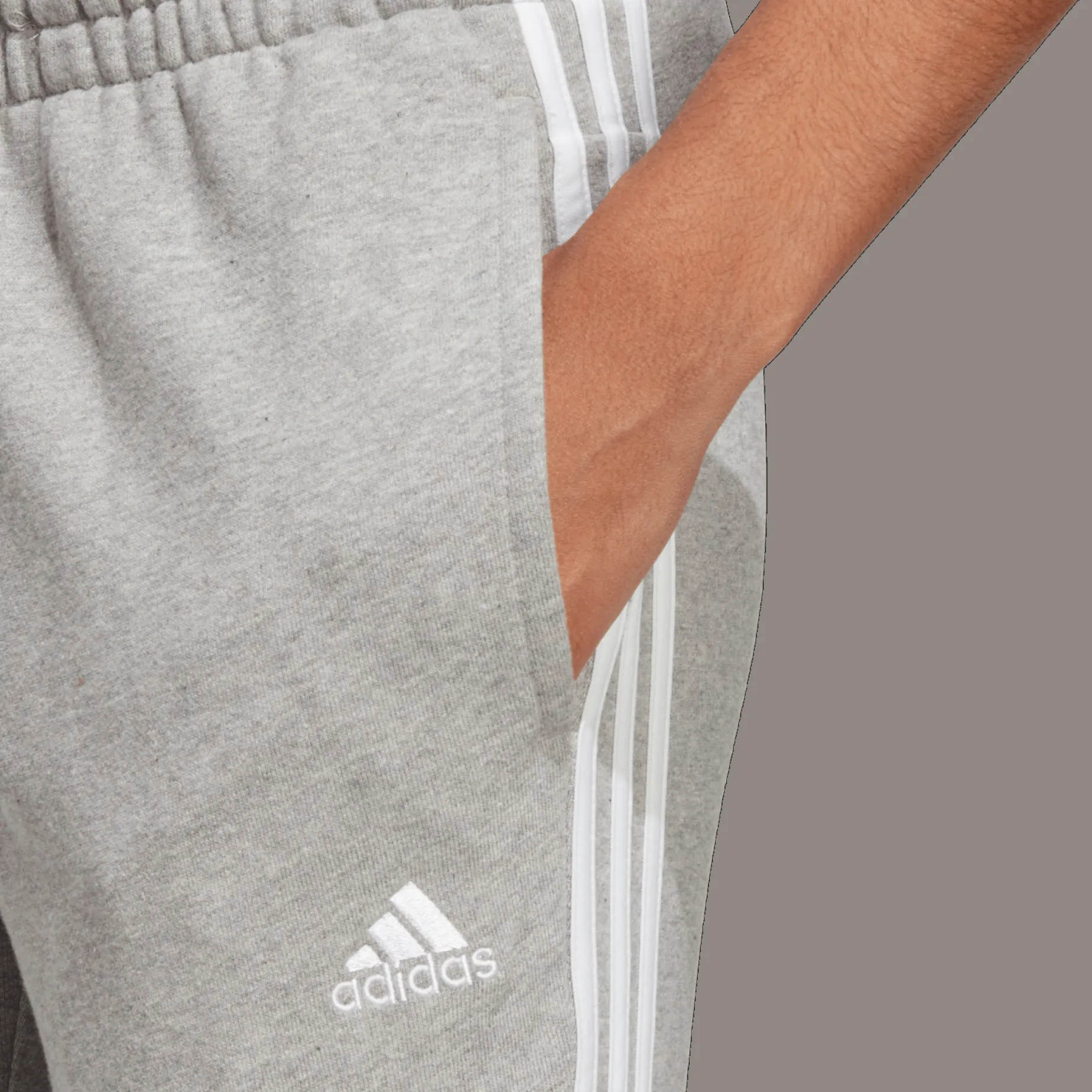 Essentials 3-Stripes French Terry Cuffed Pant, joggebukse dame - Jogge-& Fritidsbukse - Essentials 3-Stripes French Terry Cuffed Pant, joggebukse dame
