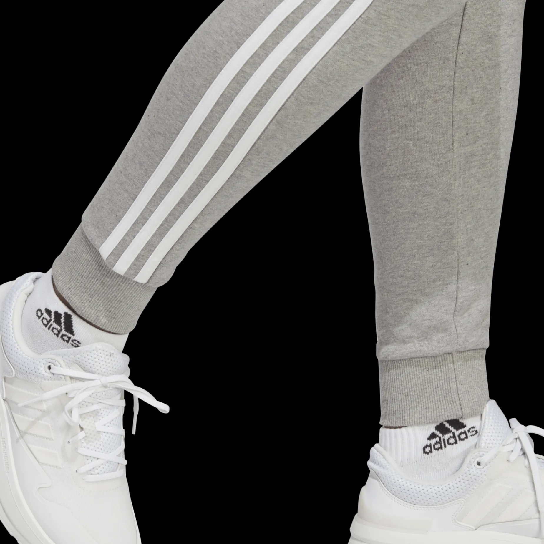 Essentials 3-Stripes French Terry Cuffed Pant, joggebukse dame - Jogge-& Fritidsbukse - Essentials 3-Stripes French Terry Cuffed Pant, joggebukse dame