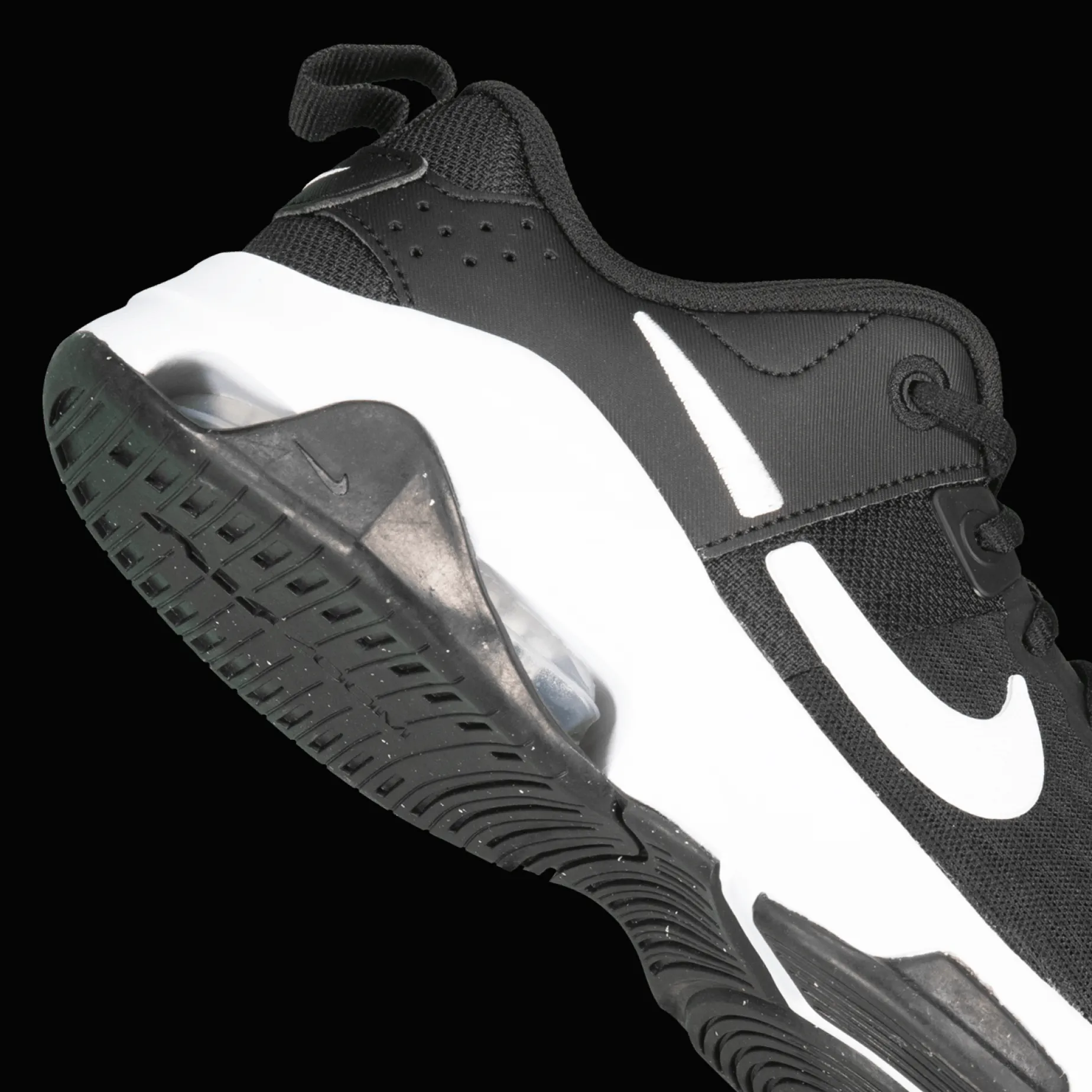 Nike Air Zoom Bella 6, treningssko dame - Treningssko - Nike Air Zoom Bella 6, treningssko dame